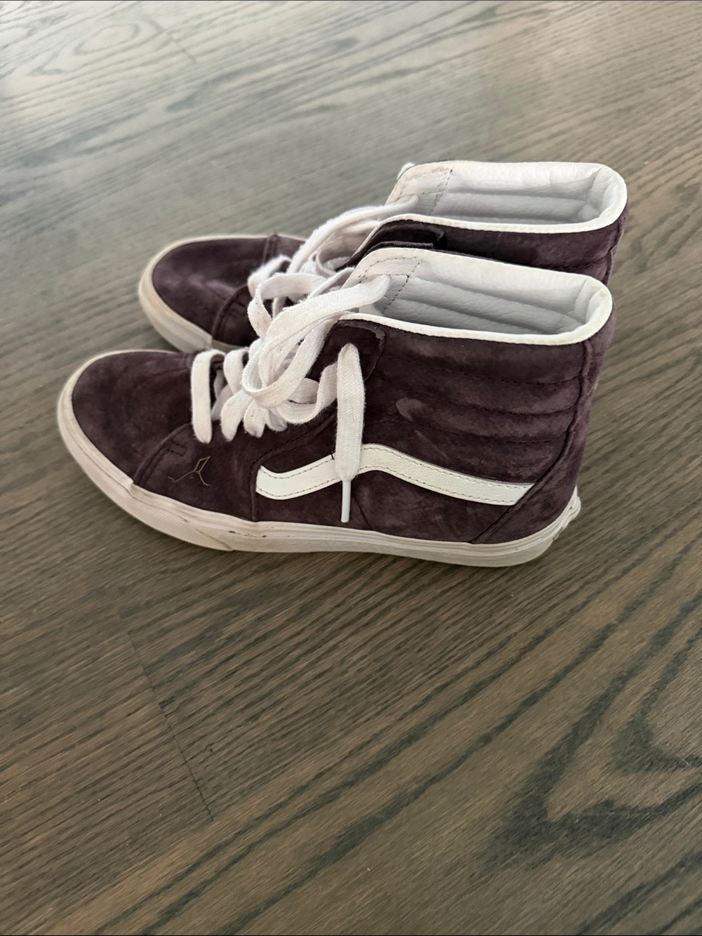 Vans Kids High-Top Sneakers in Purple and White